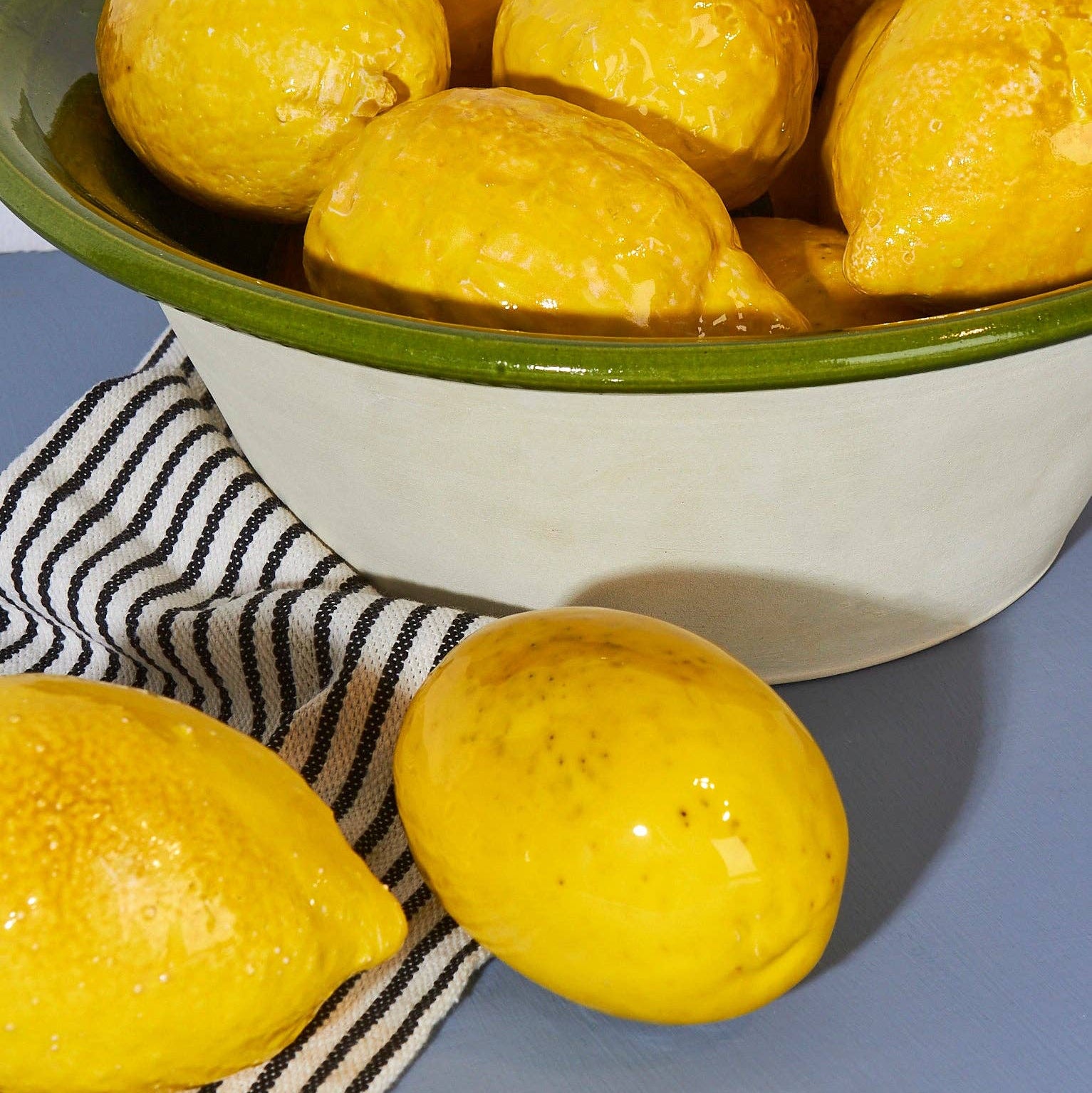 工芸品 Lemon Glazed Ceramic Lemon – Stone Hollow Farmstead