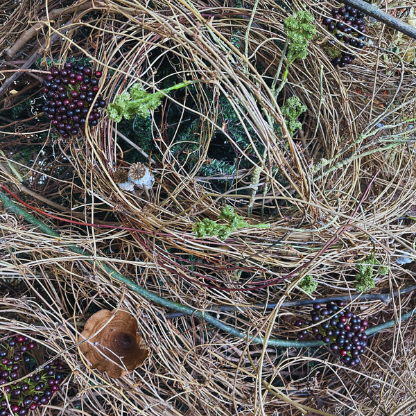 Long Grapevine Bundle, 7' - Stone Hollow Farmstead